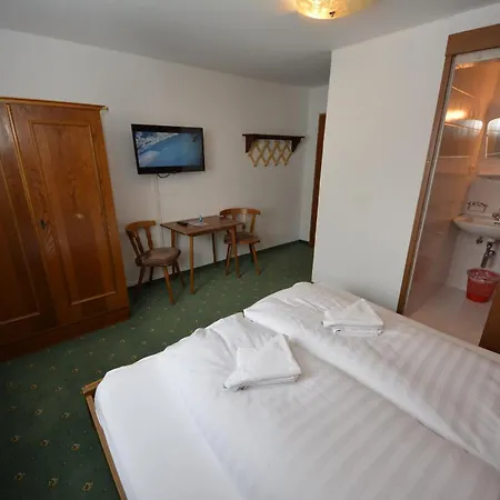 Arlberg Motel Bed & Breakfast *