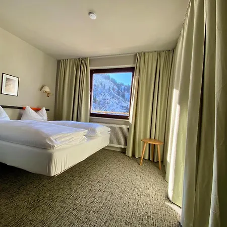 Arlberg Motel Bed & Breakfast Stuben am Arlberg