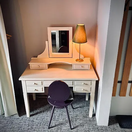 Arlberg Ski-in & Ski-out Access To Austrias Largest Area 3* Stuben am Arlberg