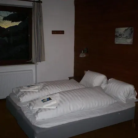Arlberg Ski-in & Ski-out